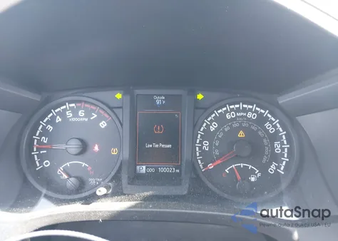 2018 Toyota Tacoma Sr из США, поврежденный, VIN 5TFAX5GN1JX120428